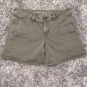 Dark green American Eagle Shorts boyfriend shorts
